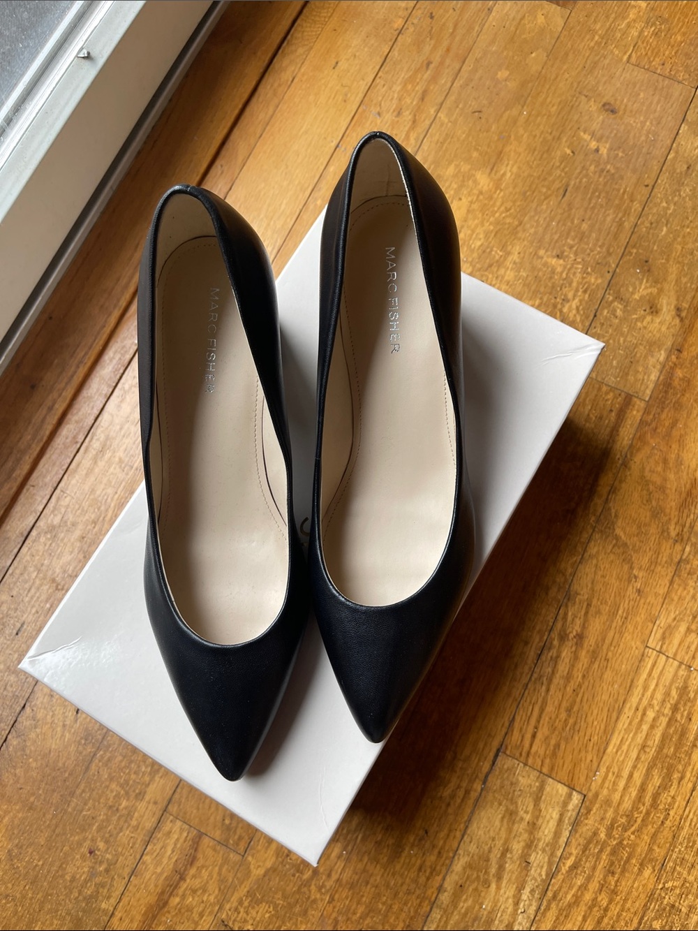 Marc Fisher Black Leather Pointed Pumps